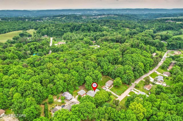 4502 York Rd, Knoxville, TN 37938