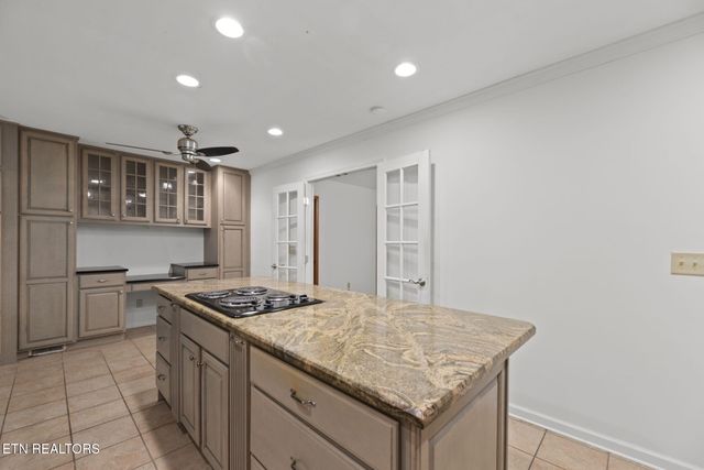 4502 York Rd, Knoxville, TN 37938