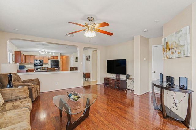 6815 Liberty Stone, San Antonio, TX 78244