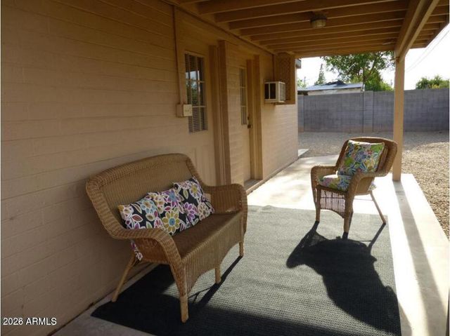 946 E LOMA VISTA Drive, Tempe, AZ 85282