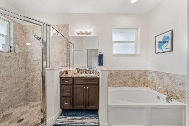 13398 N 57th Pl Place N, The Acreage, FL 33411