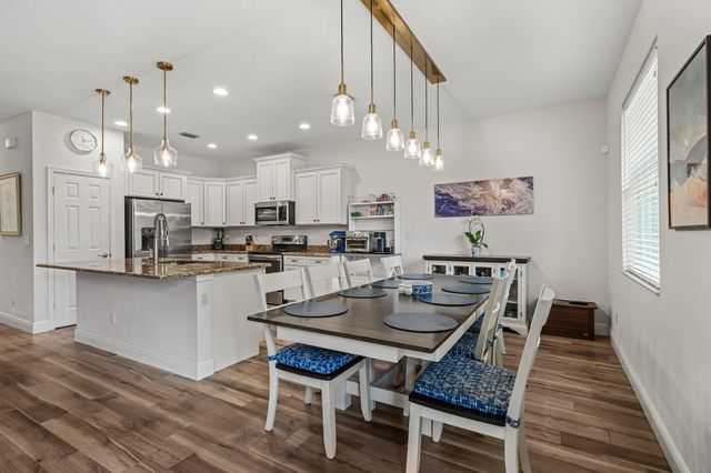 13398 N 57th Pl Place N, The Acreage, FL 33411