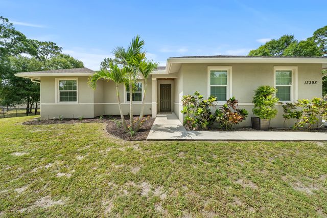 13398 N 57th Pl Place N, The Acreage, FL 33411