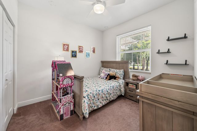 13398 N 57th Pl Place N, The Acreage, FL 33411