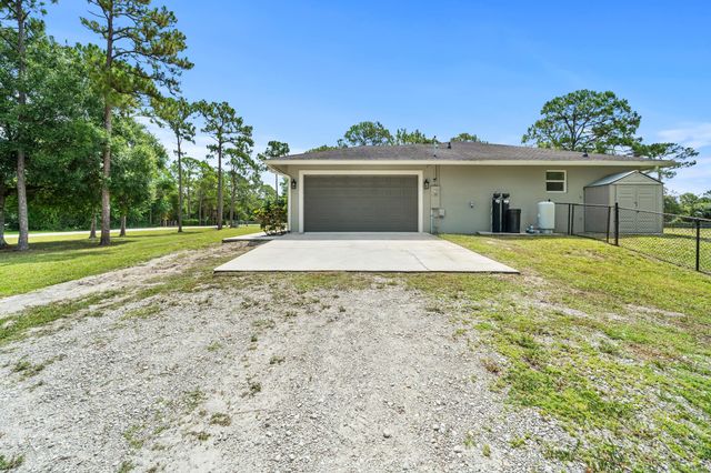 13398 N 57th Pl Place N, The Acreage, FL 33411