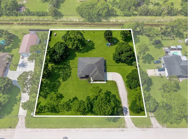 13398 N 57th Pl Place N, The Acreage, FL 33411