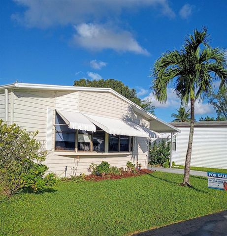 3353 Lake Overlook Place, Lantana, FL 33462