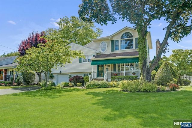 31 Woodvale Road, Glen Rock, NJ 07452