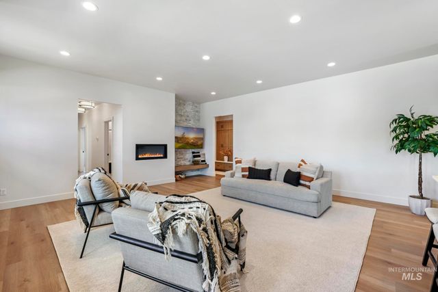 532 Canyon Falls, Twin Falls, ID 83301