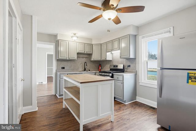 3021 ARIZONA AVE, Baltimore, MD 21234