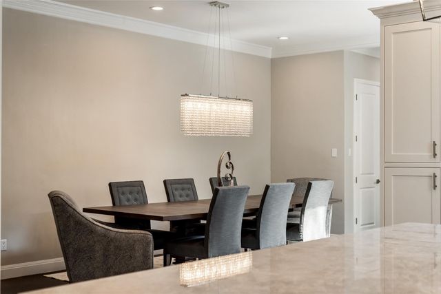 2902 N Pearl Street, Dallas, TX 75201