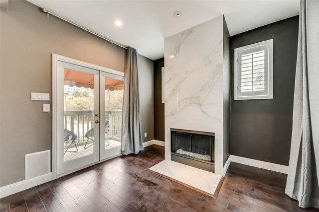 2902 N Pearl Street, Dallas, TX 75201