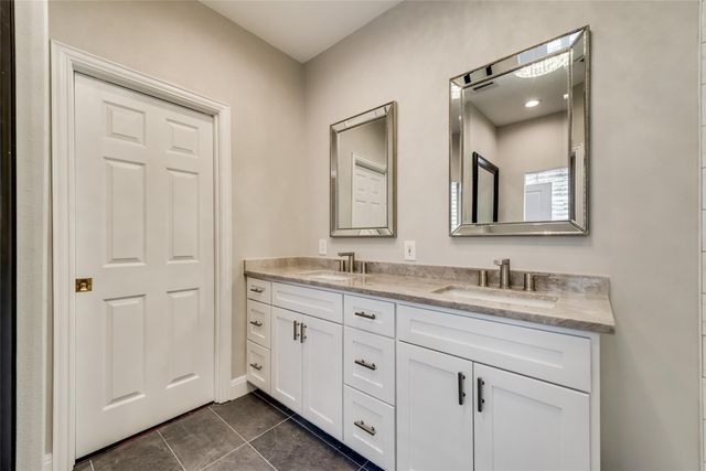 2902 N Pearl Street, Dallas, TX 75201