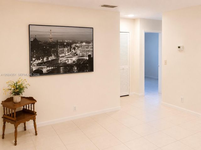 274 SW 9th St 1-3, Dania Beach, FL 33004