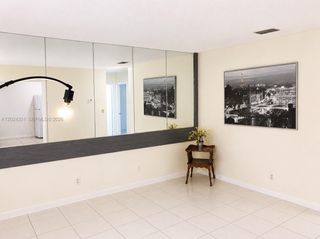 274 SW 9th St 1-3, Dania Beach, FL 33004
