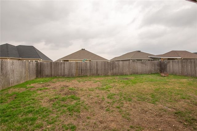 2018 Stubbs Drive, Bryan, TX 77807