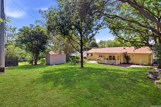 4135 BIG MEADOWS ST, San Antonio, TX 78230