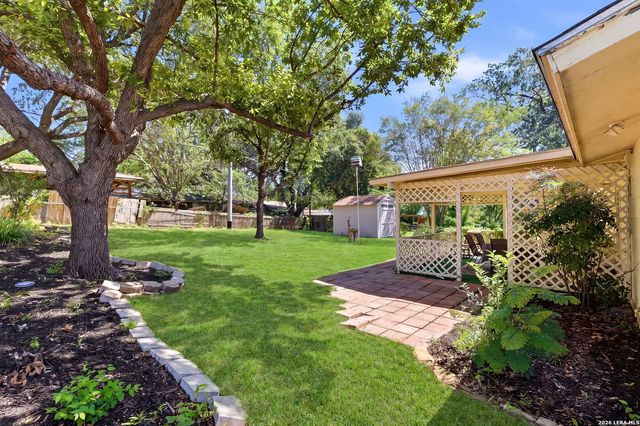 4135 BIG MEADOWS ST, San Antonio, TX 78230