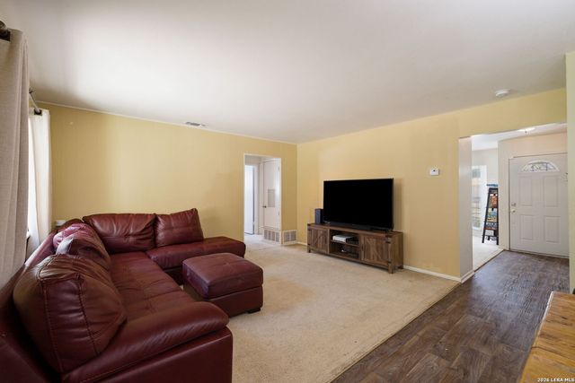 4135 BIG MEADOWS ST, San Antonio, TX 78230