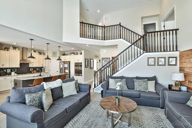 801 Frederick Trail, South Lebanon, OH 45065