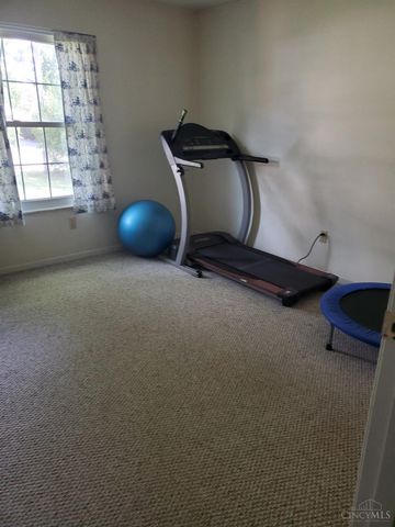 1419 Arlington Drive, Fairborn, OH 45324