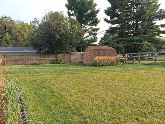 1419 Arlington Drive, Fairborn, OH 45324