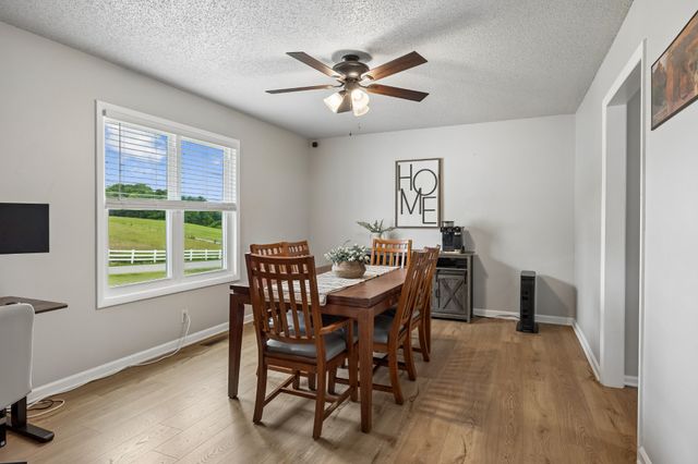 54 Hickman Hwy, Gordonsville, TN 38563