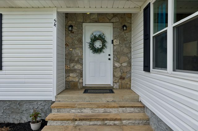 54 Hickman Hwy, Gordonsville, TN 38563