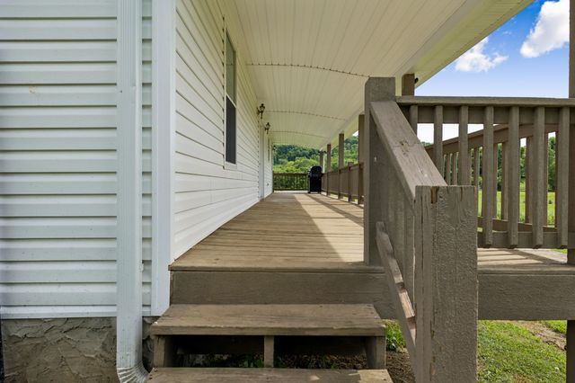 54 Hickman Hwy, Gordonsville, TN 38563