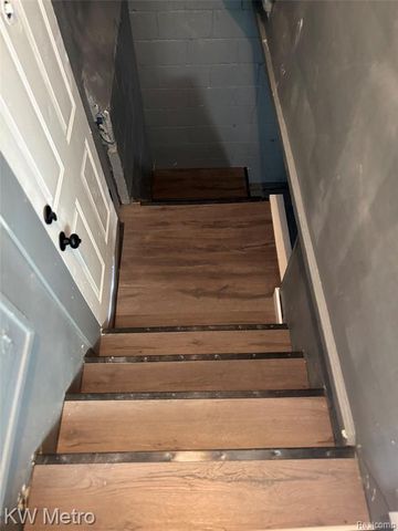 9558 Mark Twain Street, Detroit, MI 48227