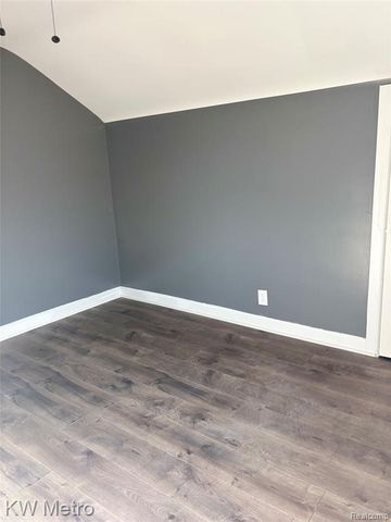 9558 Mark Twain Street, Detroit, MI 48227