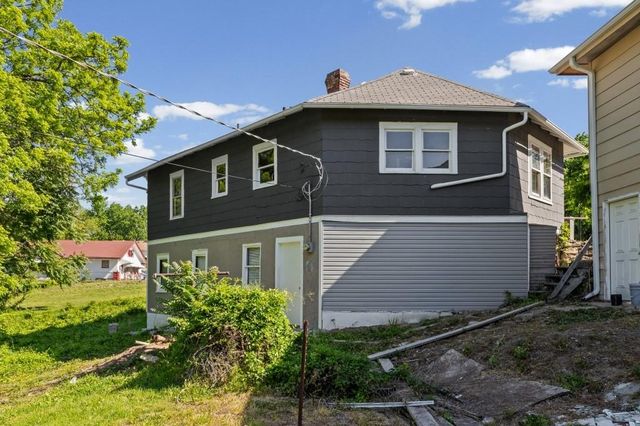 2918 Parkwood Boulevard, Kansas City, KS 66104