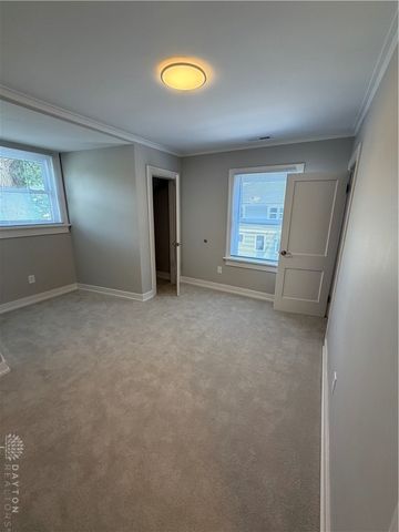 403 Kenwood Avenue, Dayton, OH 45406