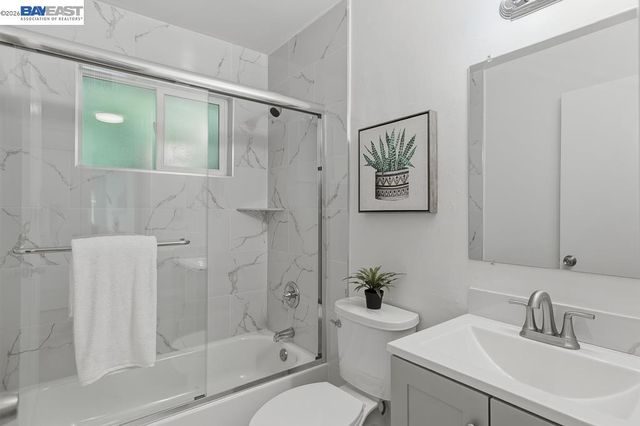 2204 Segundo Ct 4, Pleasanton, CA 94588