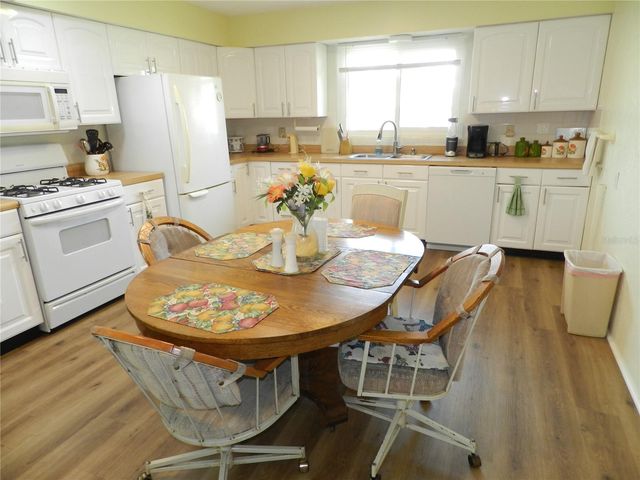 805 OCEAN AVENUE, New Smyrna Beach, FL 32169