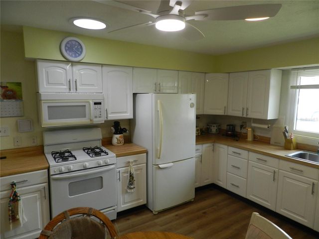 805 OCEAN AVENUE, New Smyrna Beach, FL 32169