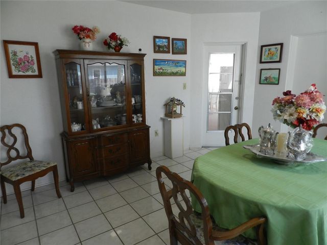 805 OCEAN AVENUE, New Smyrna Beach, FL 32169