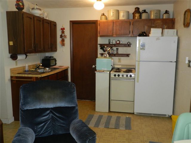 805 OCEAN AVENUE, New Smyrna Beach, FL 32169