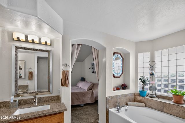 298 W IVANHOE Street, Gilbert, AZ 85233