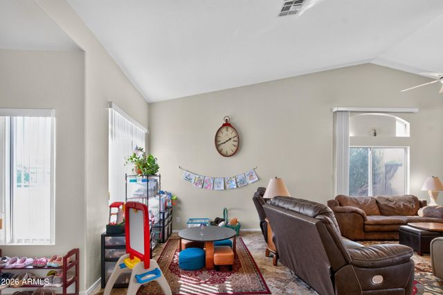 298 W IVANHOE Street, Gilbert, AZ 85233