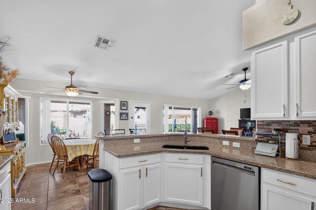 298 W IVANHOE Street, Gilbert, AZ 85233