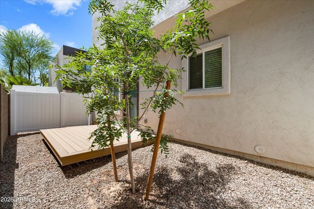 3010 N 37th Street 6, Phoenix, AZ 85018