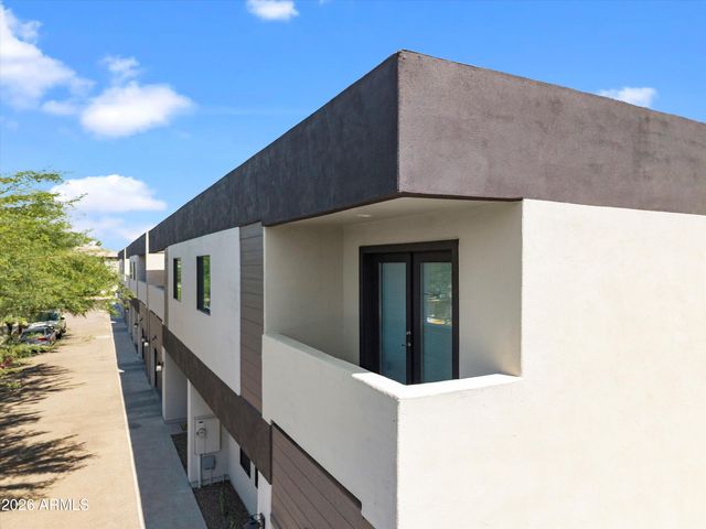 3010 N 37th Street 6, Phoenix, AZ 85018