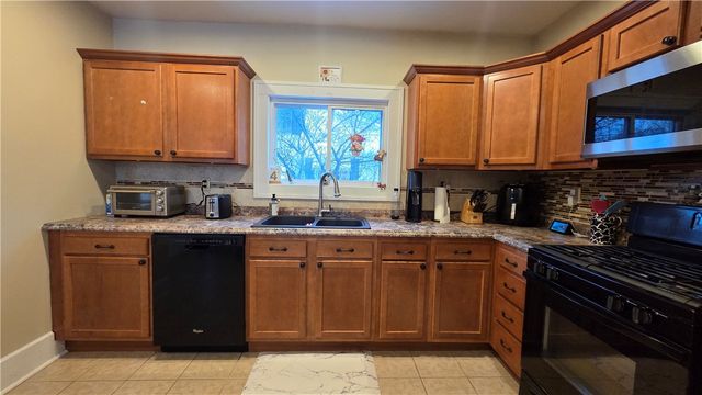 788 Old State Road, Kiskiminetas Twp, PA 15613