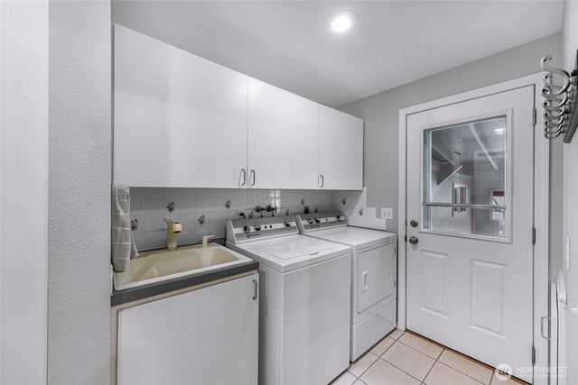 5880 Shannon Avenue, Ferndale, WA 98248