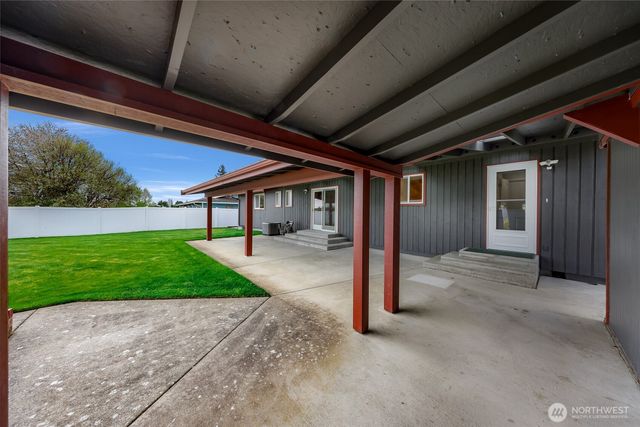 5880 Shannon Avenue, Ferndale, WA 98248