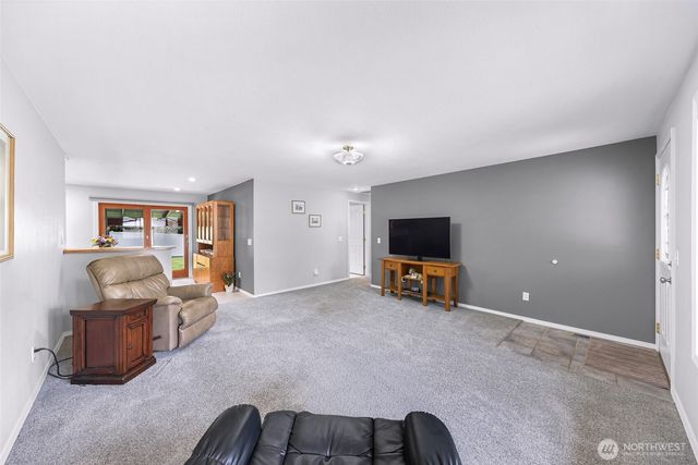 5880 Shannon Avenue, Ferndale, WA 98248