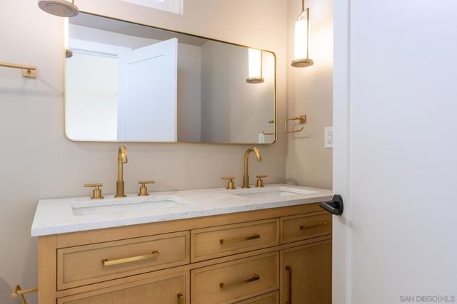 8875 Alphecca Way, San Diego, CA 92126