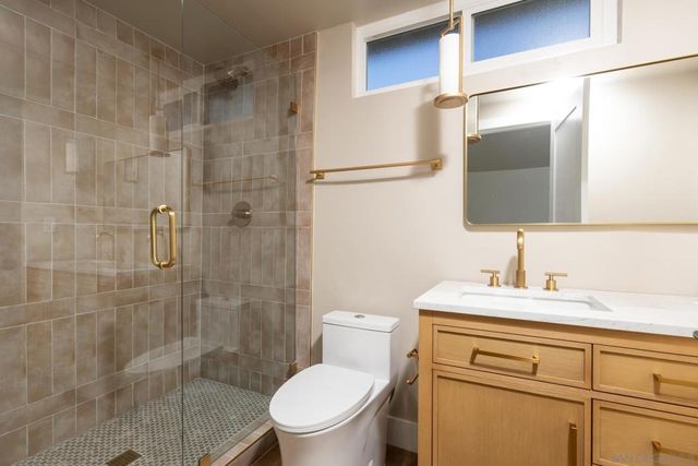 8875 Alphecca Way, San Diego, CA 92126