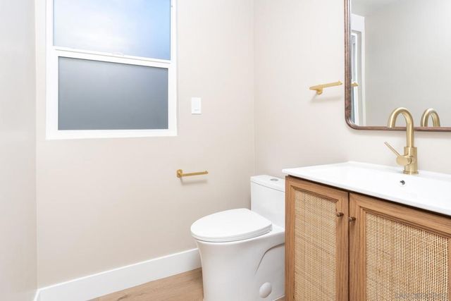 8875 Alphecca Way, San Diego, CA 92126